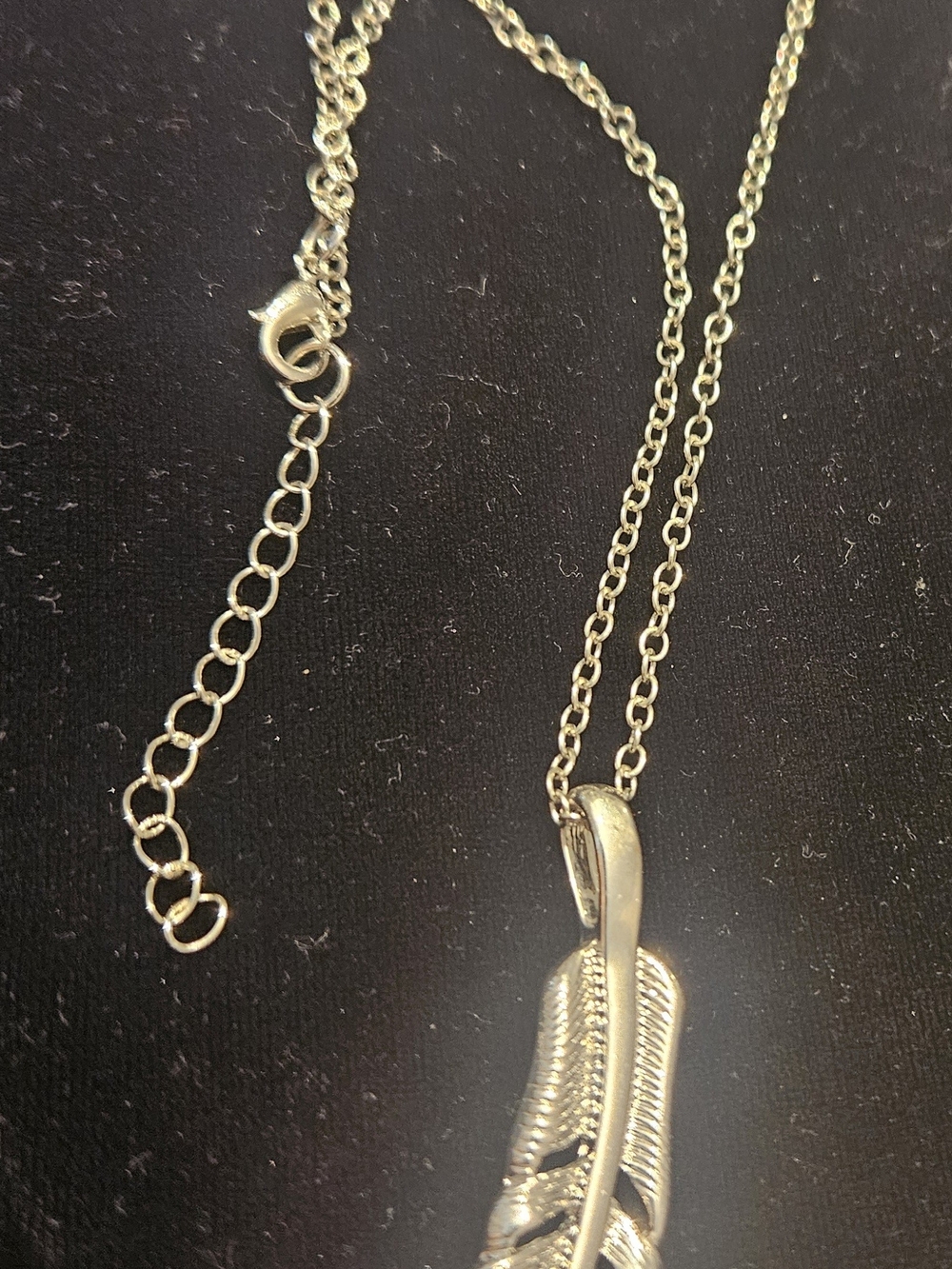 Gold Tone Feather Pendant Necklace